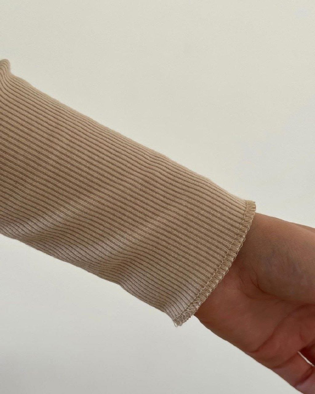 лонгслив женский бежевый,кофта лапша женская,кофта лапша,бежевый джемпер,кофта бежевая