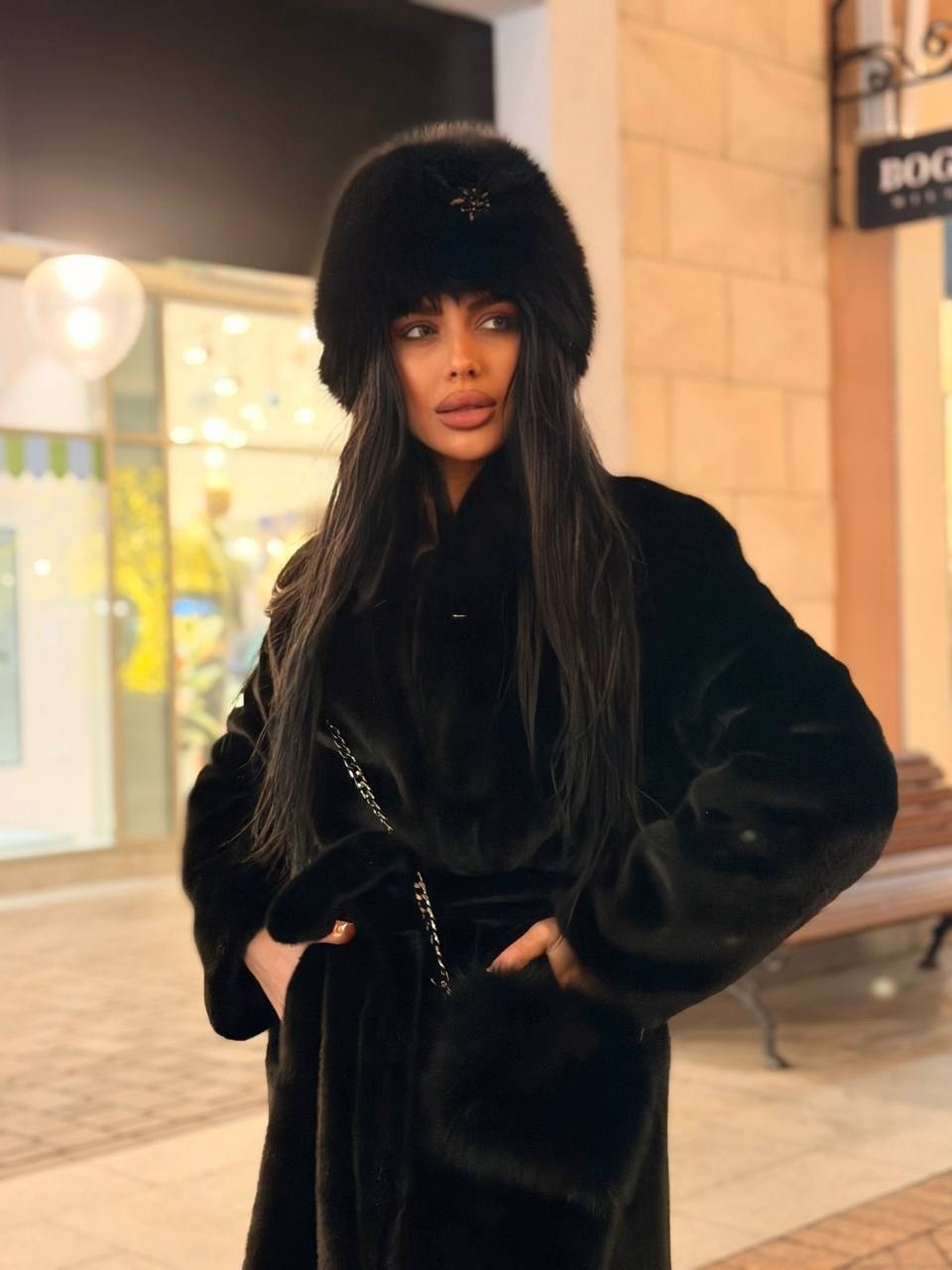 чёрная норковая шуба nafa mink с поясом в пол,норковая шуба блэк лама,удлинённая шуба из экомеха,норковая шуба,шуба женская