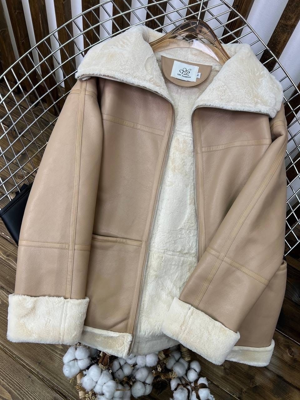 женская куртка,куртки ,givenchy дубленка авиатор, куртки женские,женская дубленка авиатор