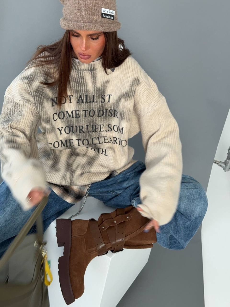 мода стиль,одежда в стиле,зимний стиль одежды,джинсы карго