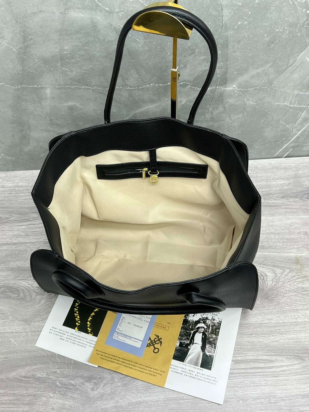 темно-коричневая кожаная сумка the row soft margaux 15,сумка женская,сумка,кожаная сумка,модная сумка