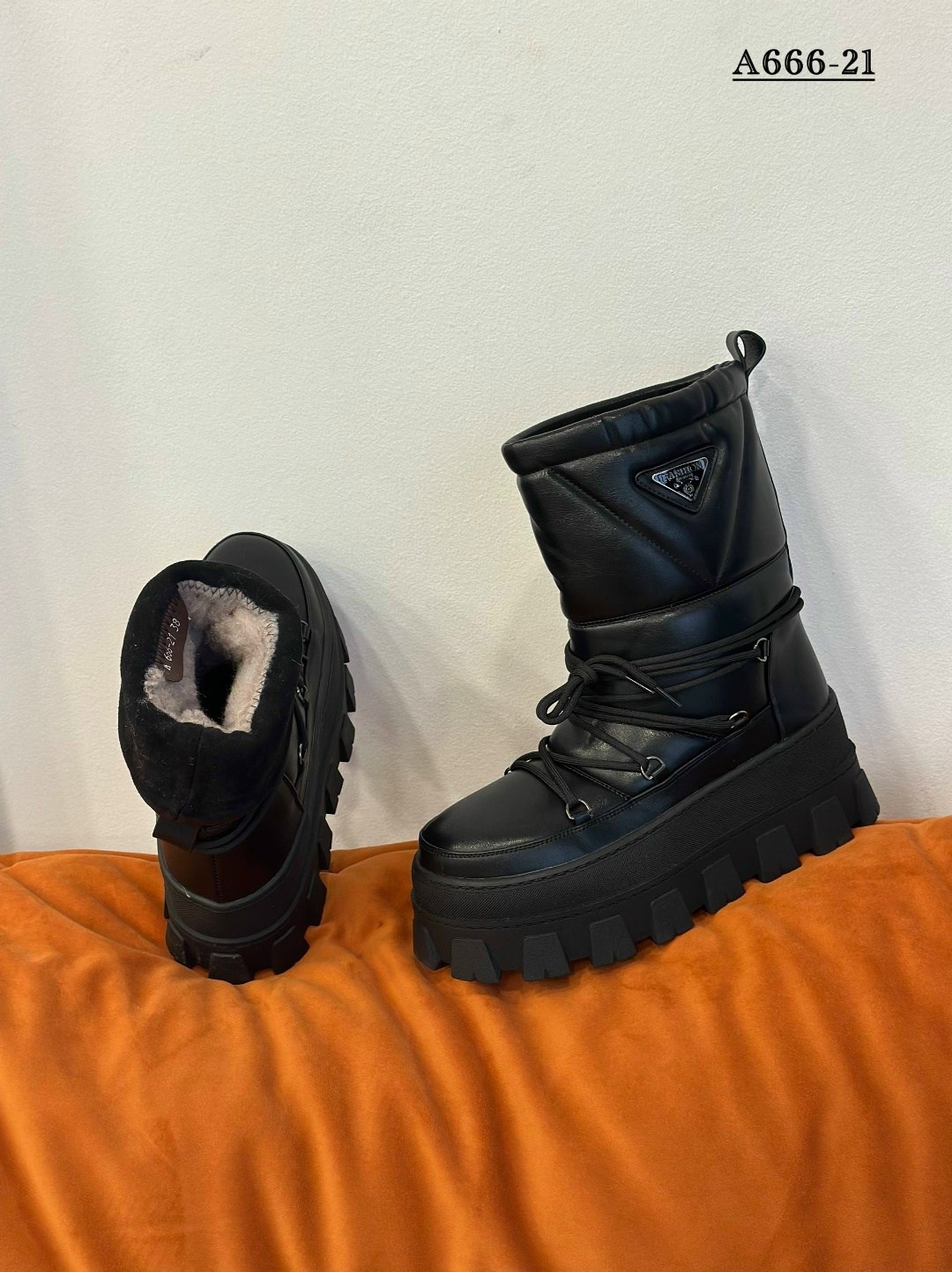 дутики,дутики прада женские,дутики женские,,зимние женские дутики