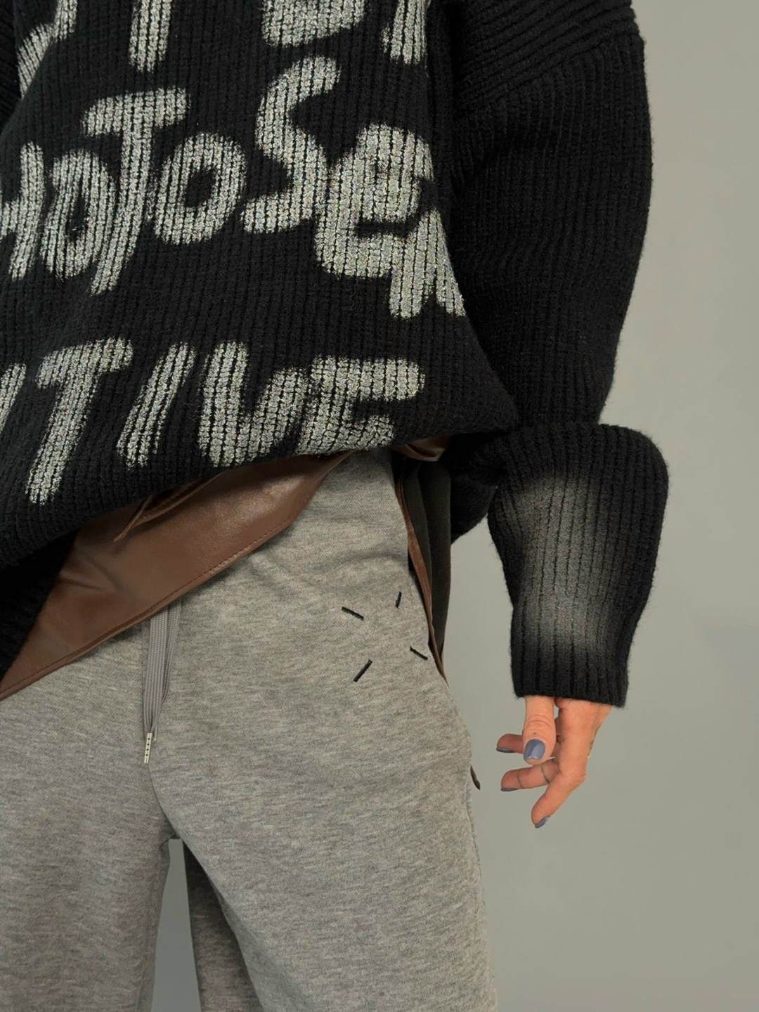 серый свитшот,свитшот оверсайз,свитшот женский,оверсайз свитер