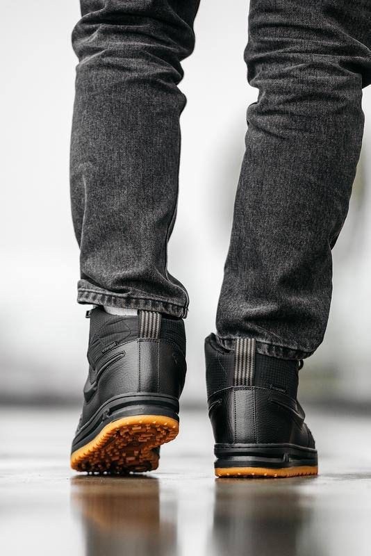 кроссовки nike lunar force 1 duckboot,nike lunar force 1 duckboot,кроссовки зимние nike lunar force 1 duckboot,nike lunar force 1 duckboot black gum,nike air force 1 lunar duckboot