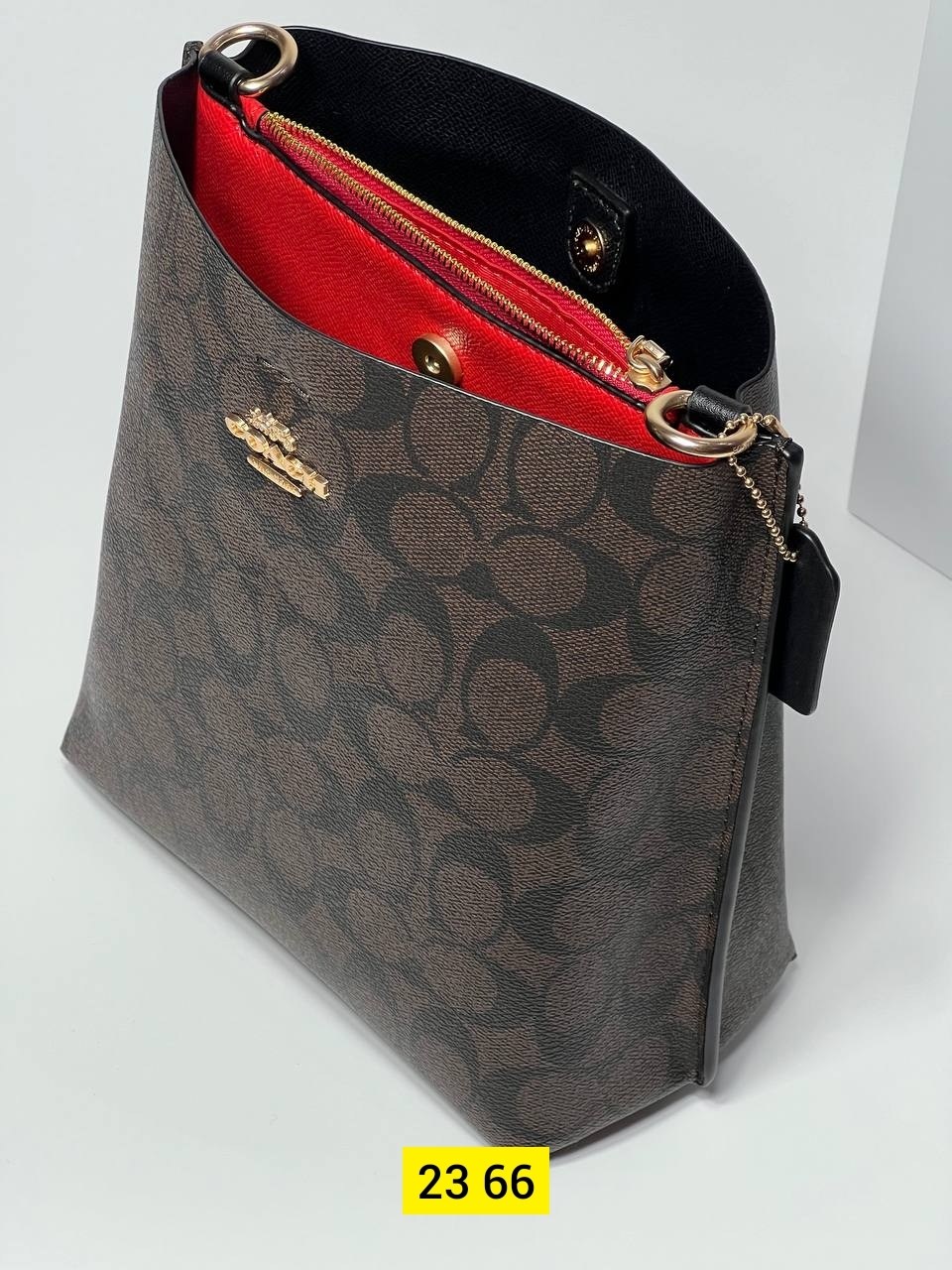 сумка coach,сумка женская coach,сумка тоут на двух ручках coach,coach сумка на плечо,сумка женская coach ведро