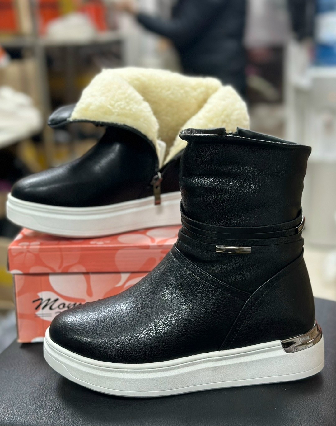 ,женская зимняя , женская,ботинка женские зимние,сапожки