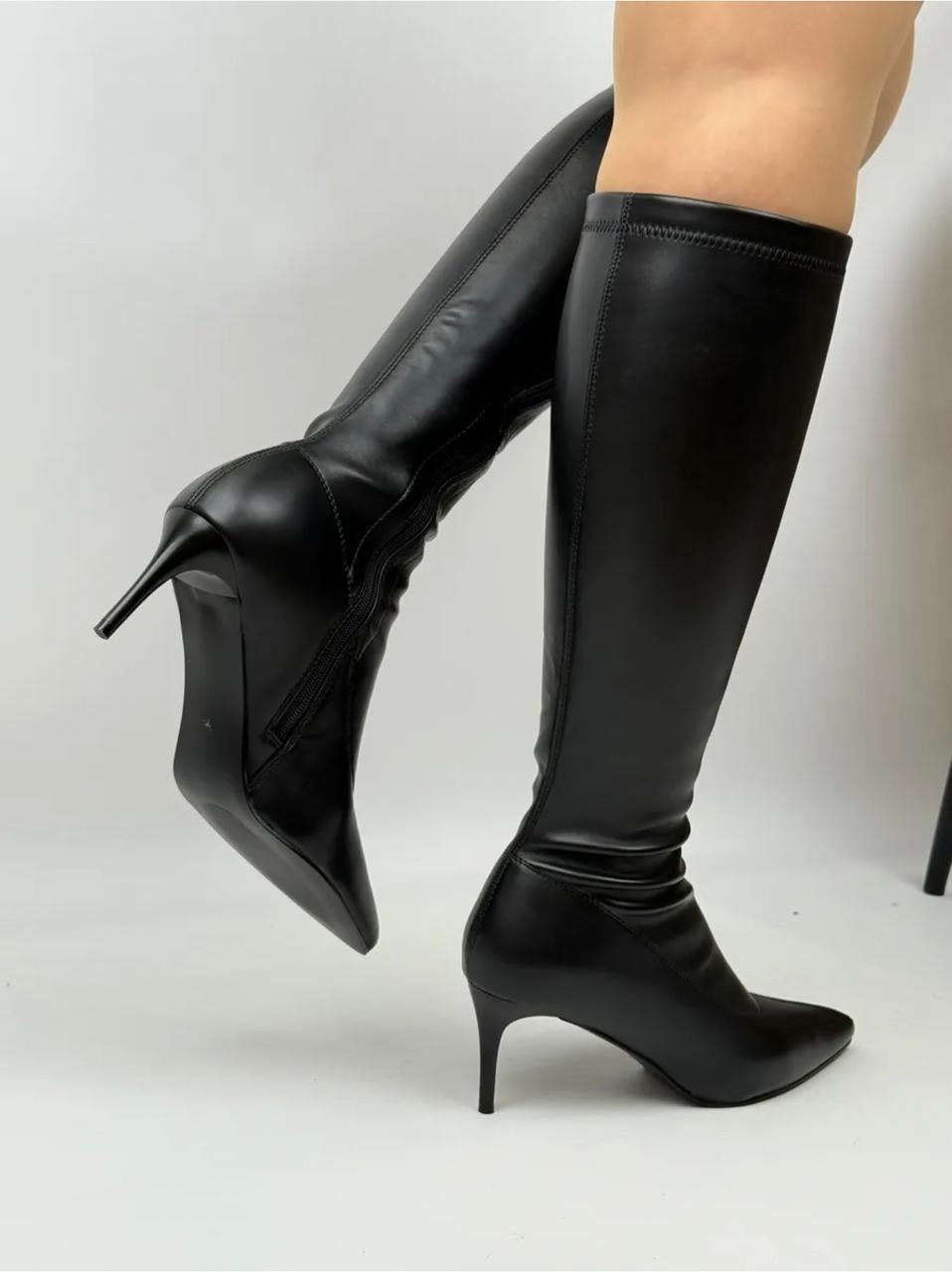 женские сапоги,сапоги трубы на каблуке,сапоги на шпильках,ботфорты на шпильке,сапоги демисезонные