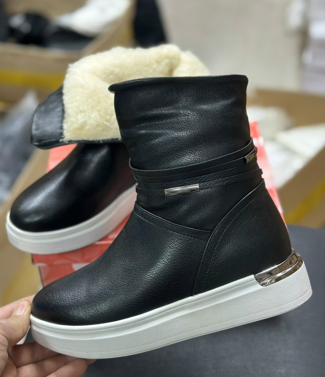 ,женская зимняя , женская,ботинка женские зимние,сапожки