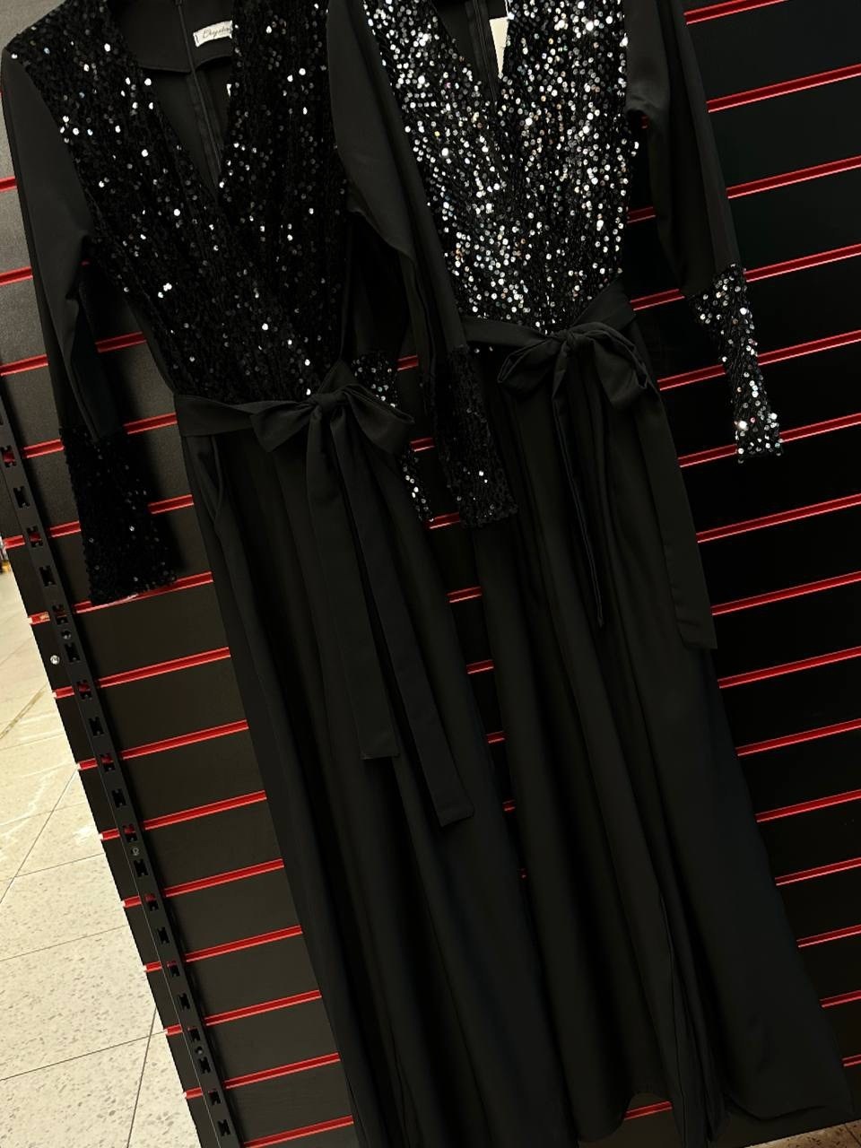 комбинезон вечерний праздничный att 301287742,комбинезон женский больших размеров,комбинезон женский вечерний,брючный комбинезон,вечерний комбинезон с пайетками 60 размера