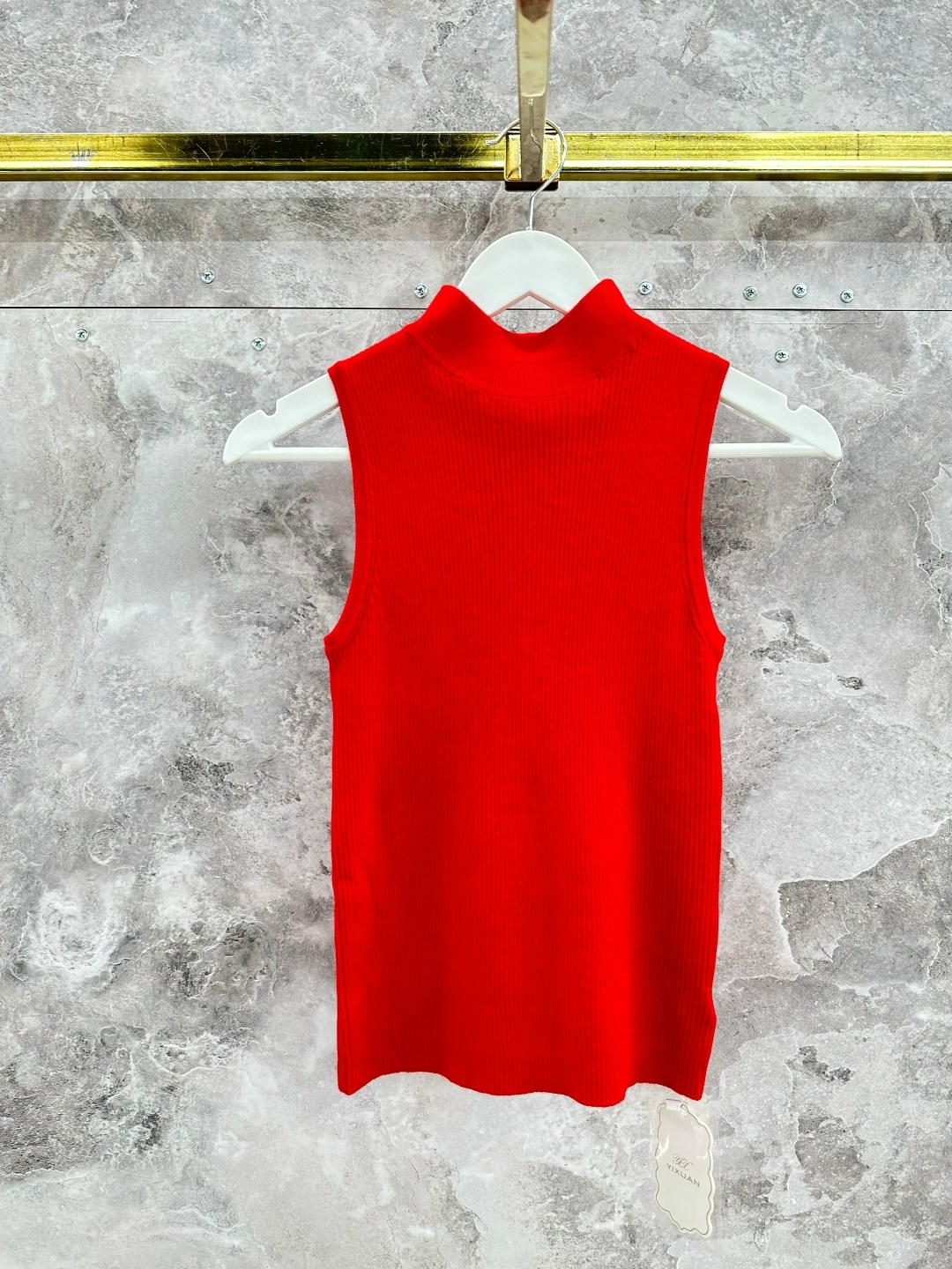 трикотажный жилет,вязаные жилеты,жилет,свитер жилет,жилет женский