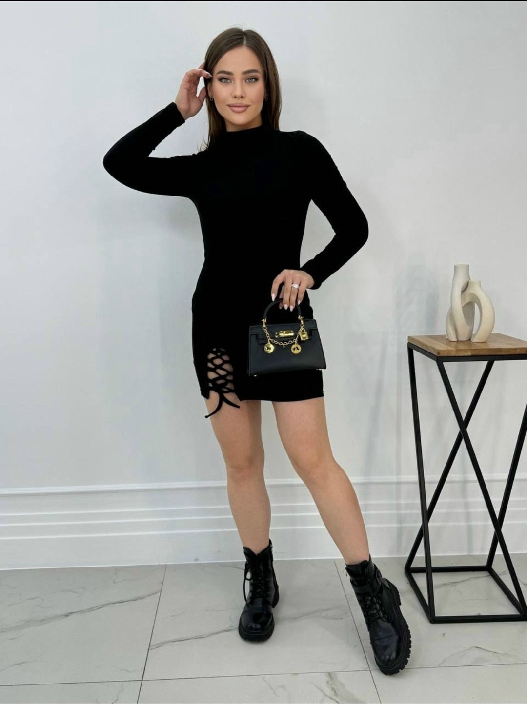 платья мини,трикотажное платье,трикотажное платье мини,платье,платье со шнуровкой на груди