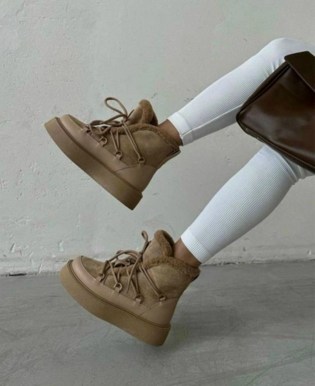женская ботинки кож зам,женские зимние ботинки угги ugg черные,ботинки кож зам, женская,ботинки замш