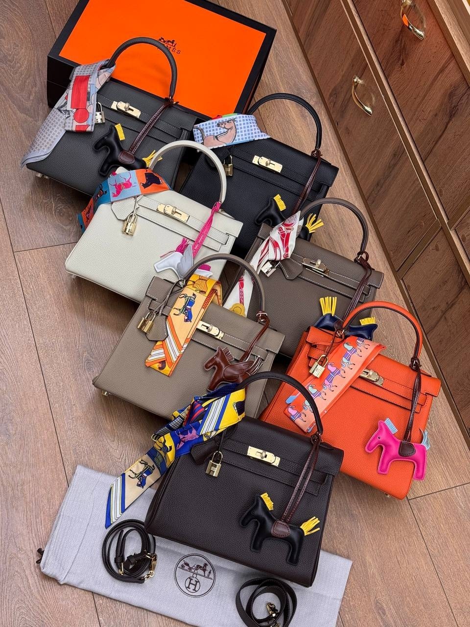 женская сумка на hermes,сумка hermes,сумка hermes birkin,сумка hermes birkin 35 гермес биркин люкс,сумка гермес