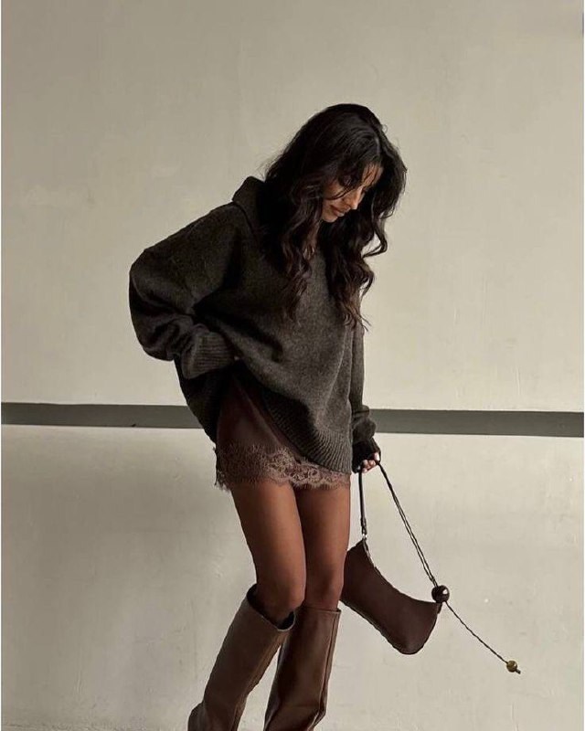 платье свитер оверсайз,вязаное платье свитер,модный свитер,платье свитер,платье вязаное женское