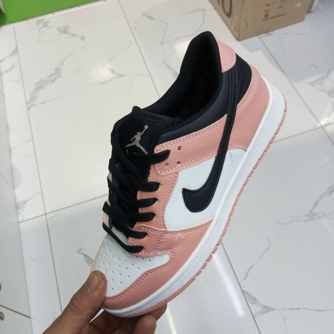 кроссовки,кроссовки женскиe,мужские кроссовки,зимние мужские кроссовки,спортивная