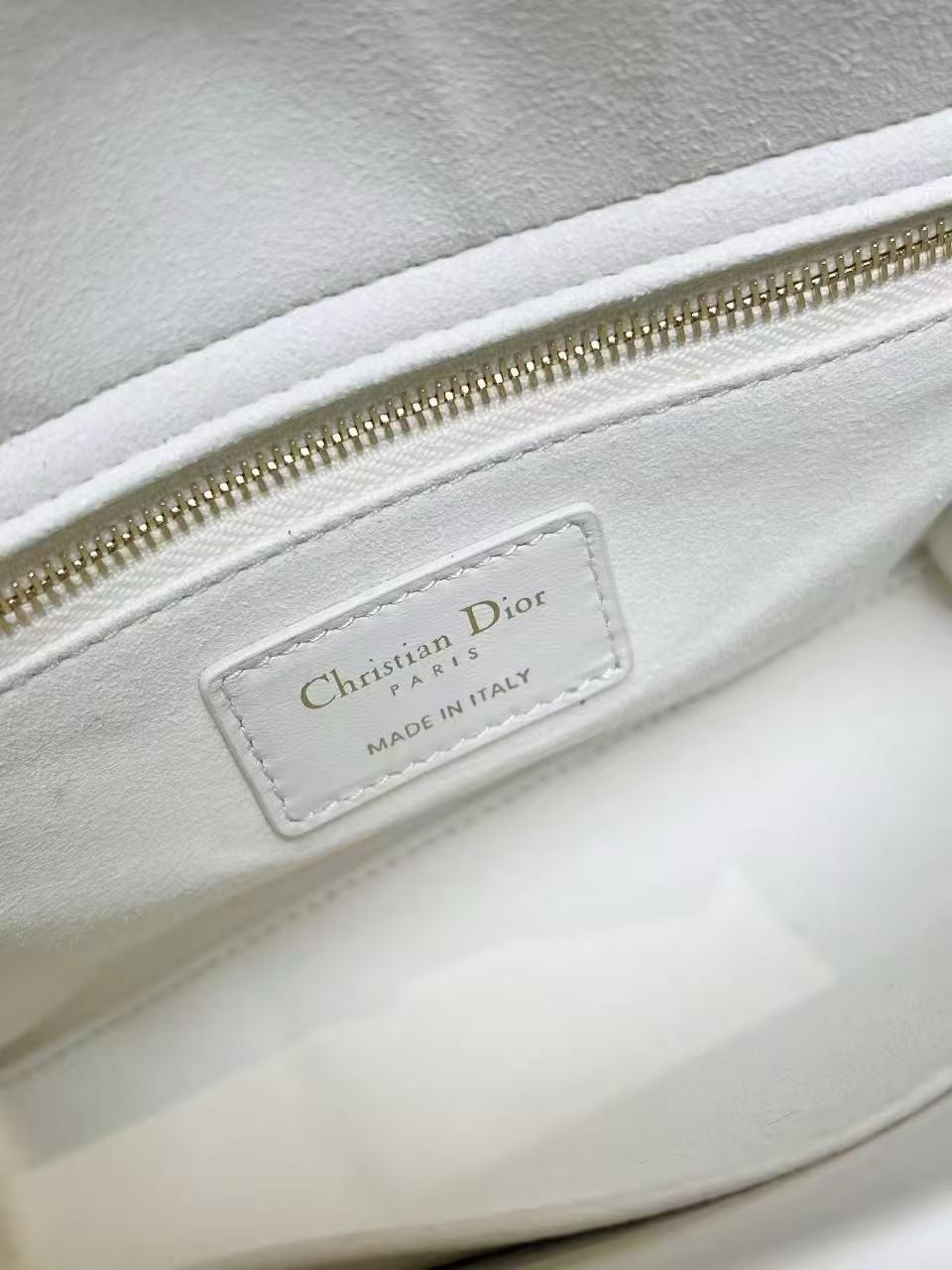 сумка кристиан диор белая,сумка диор леди диор,сумка dior,сумка диор,сумка диор белая
