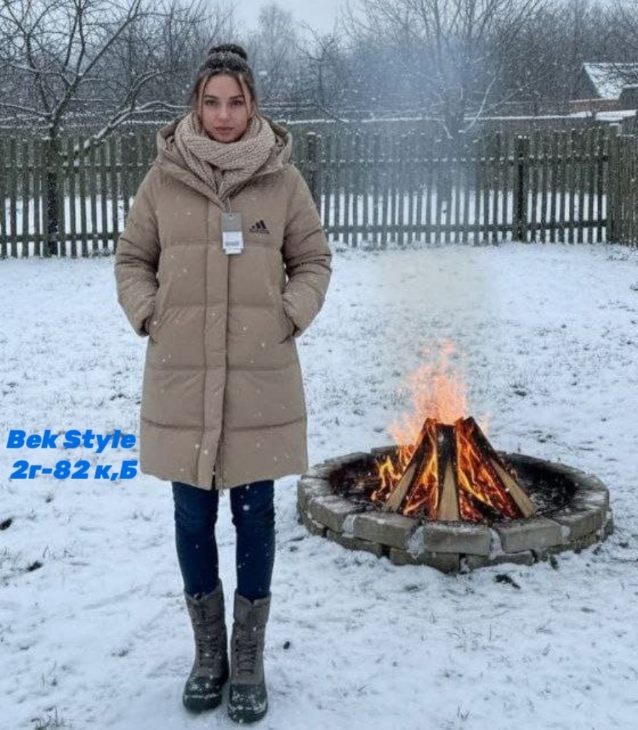 зимняя куртка,зимняя фотосессия на улице,девушка в пальто зимой,пуховик,девушка в чёрном пальто