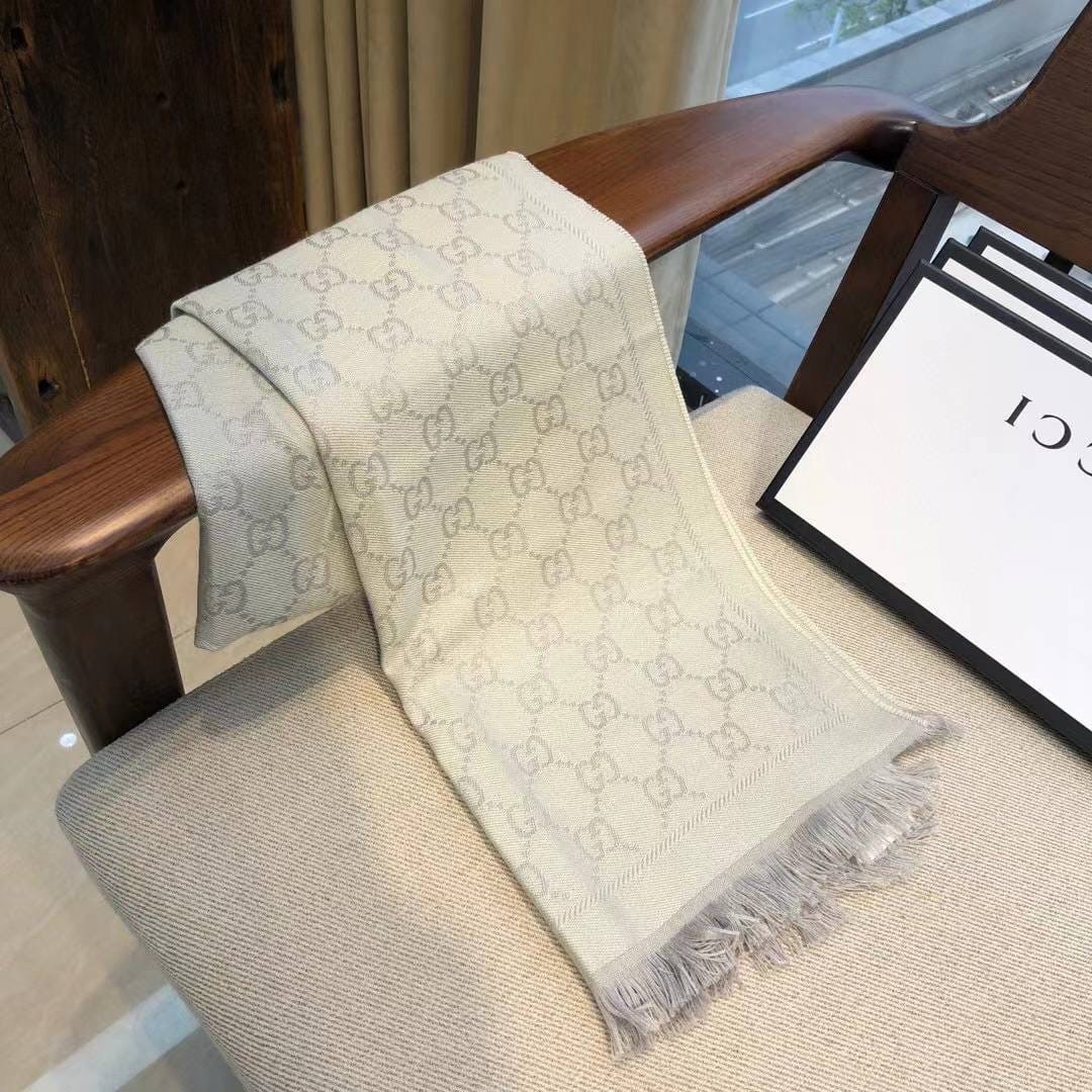 шарф гуччи,шарф gucci,гуччи платок,шарф гуччи женский,шарф классический