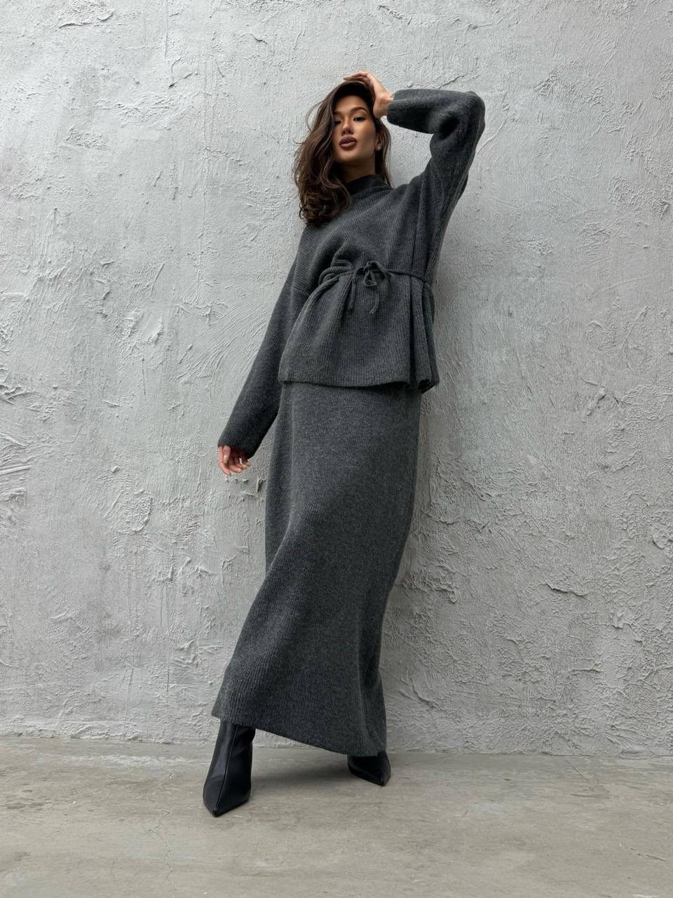 трикотажный костюм с юбкой миди kovclo 247304023,трикотажный костюм с юбкой,вязаный костюм с юбкой,трикотажный костюм,кашемировый костюм loro piana