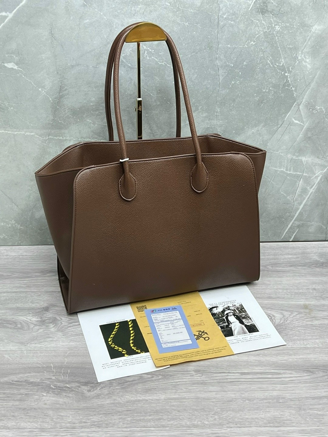 темно-коричневая кожаная сумка the row soft margaux 15,сумка женская,сумка,кожаная сумка,модная сумка