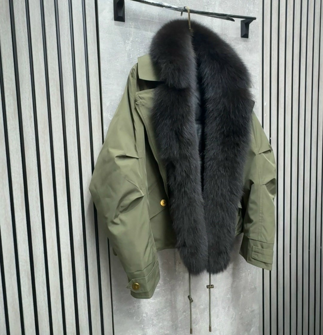 модные пуховики,зимние куртки,пуховики с мехом,пуховики с натуральным мехом,пуховик для женщин