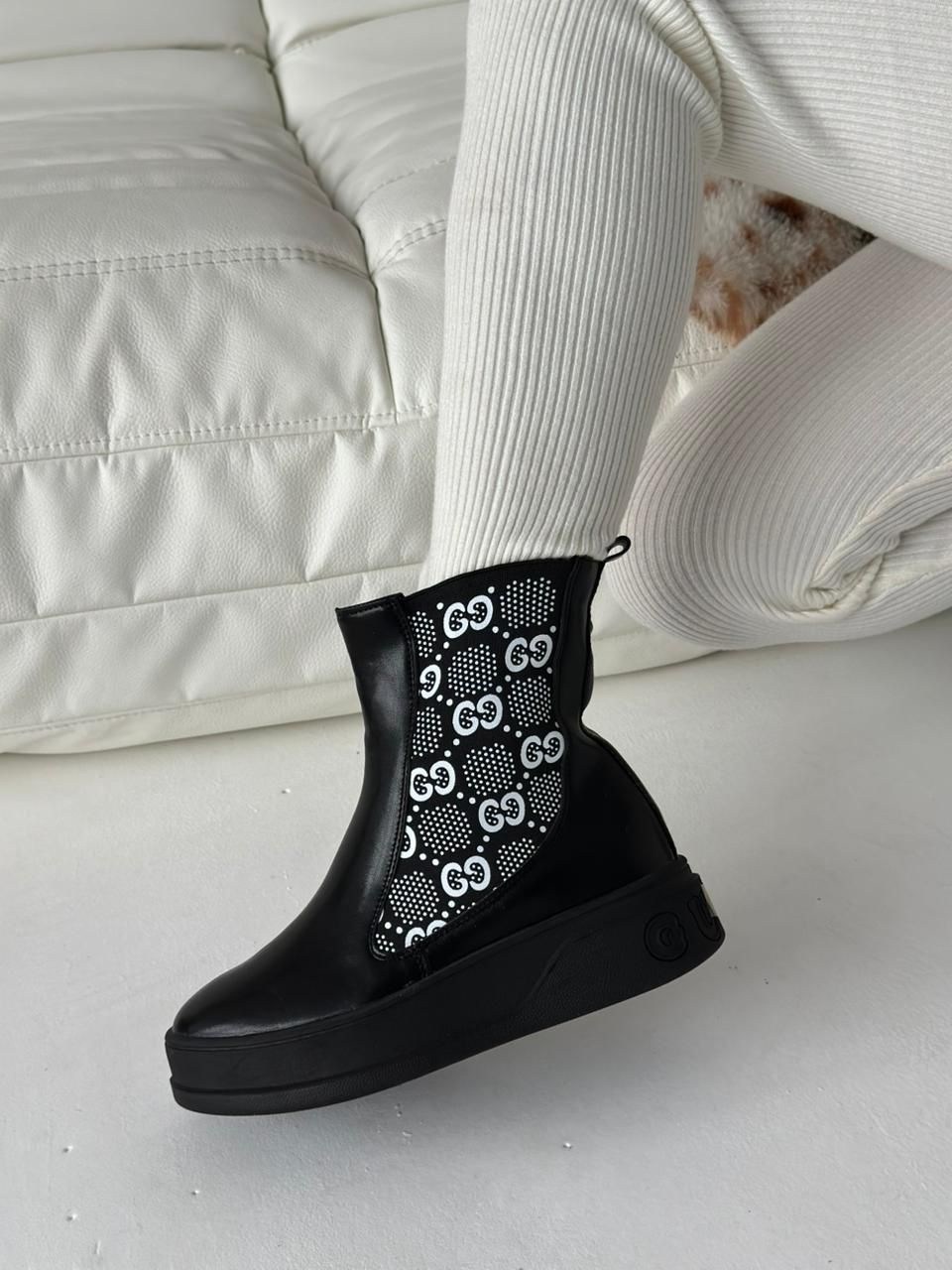 , женская,женские ботинки,белые ботинки,модные ботинки