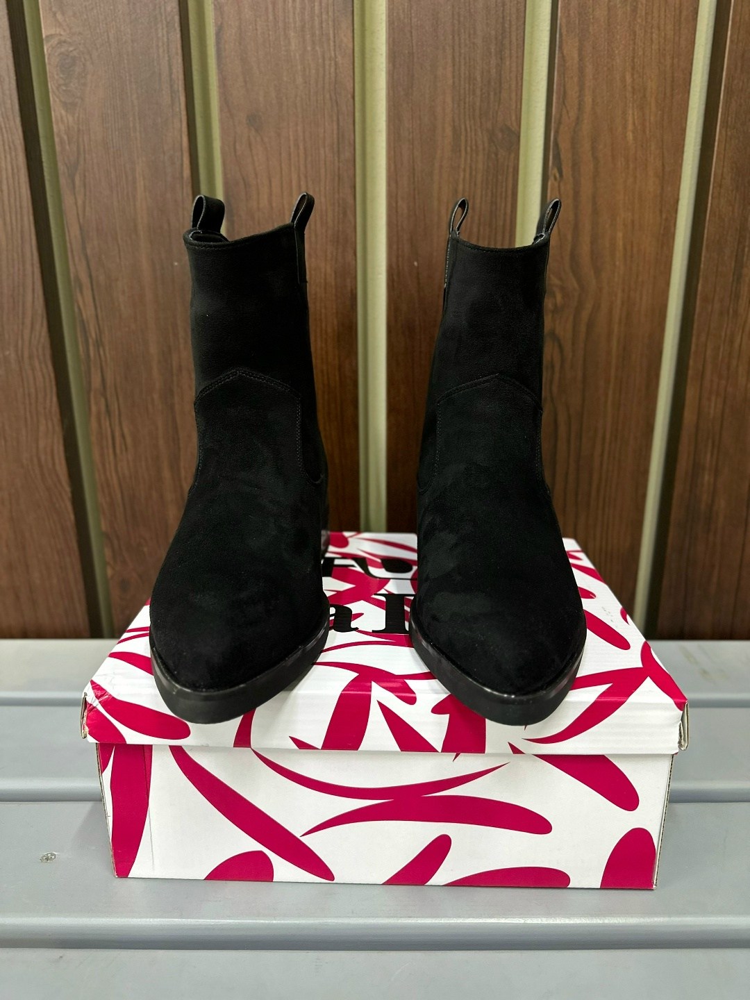 ,полусапоги,ботинки женские демисезонные казаки замшевые reversal,казаки женские,полусапоги женские