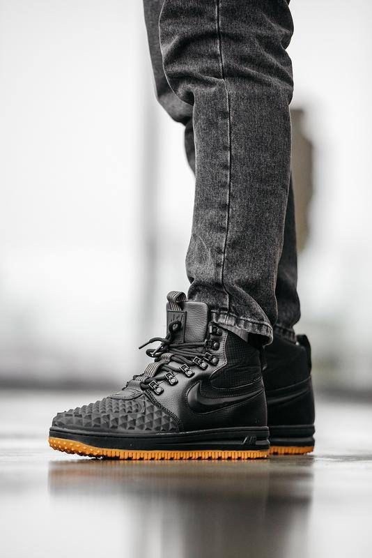 кроссовки nike lunar force 1 duckboot,nike lunar force 1 duckboot,кроссовки зимние nike lunar force 1 duckboot,nike lunar force 1 duckboot black gum,nike air force 1 lunar duckboot