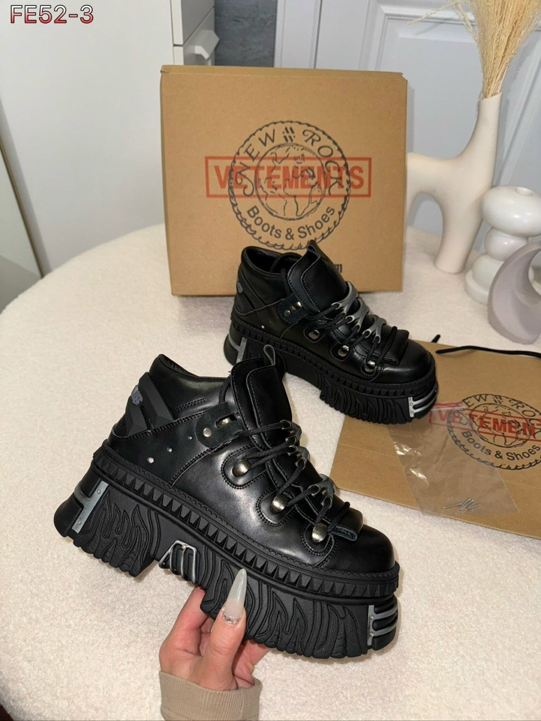 ,ботинки new rock массивные на высокой подошве,ботинки new rock,ботинки new rock массивные на высокой подошве нью роки,женские ботинки