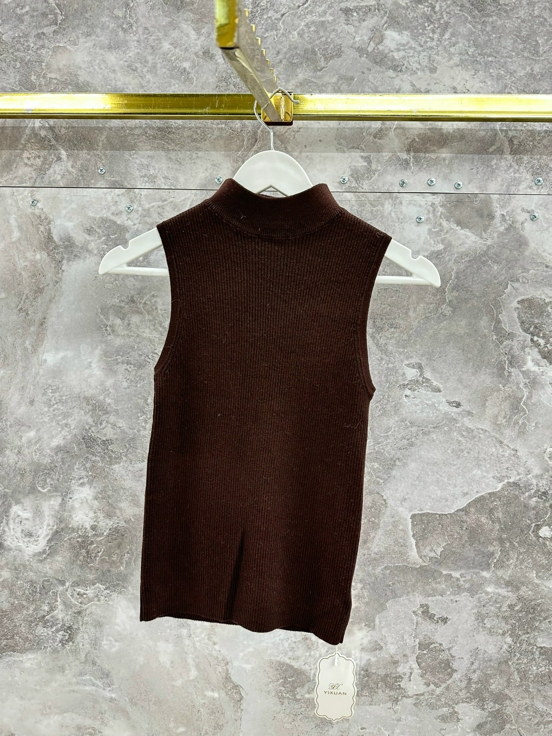 трикотажный жилет,вязаные жилеты,жилет,свитер жилет,жилет женский