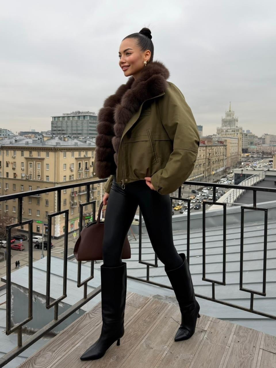 пуховики с мехом,куртка с мехом,пуховик с натуральным мехом,женский пуховик,кожаная куртка с мехом