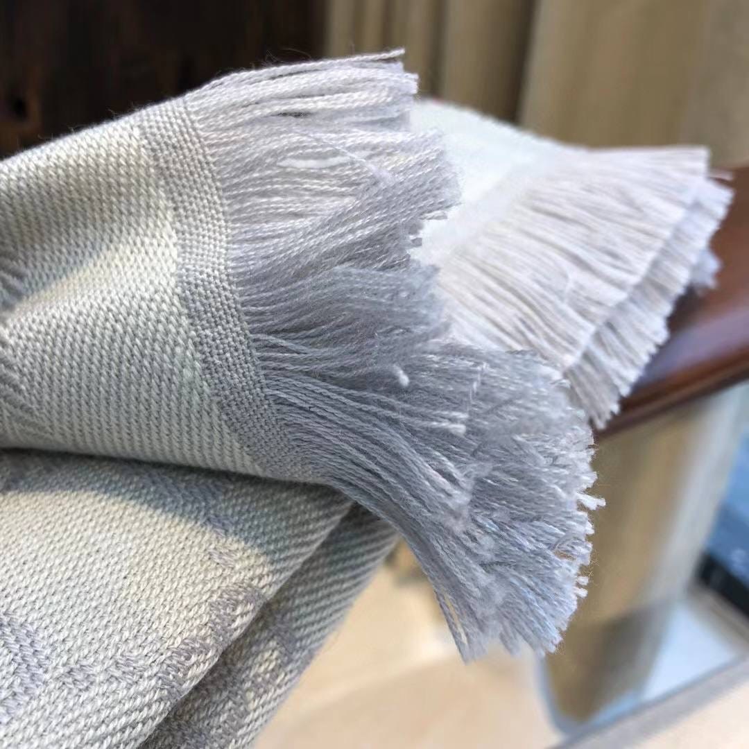 шарф гуччи,шарф gucci,гуччи платок,шарф гуччи женский,шарф классический