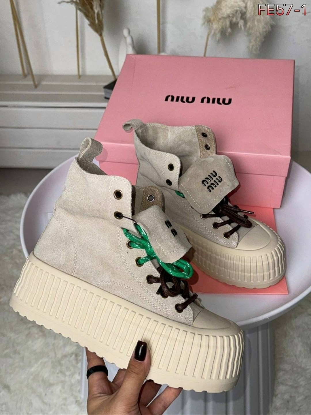 высокие тёплые женские кеды miu miu,,женская , модная,кеды miu miu