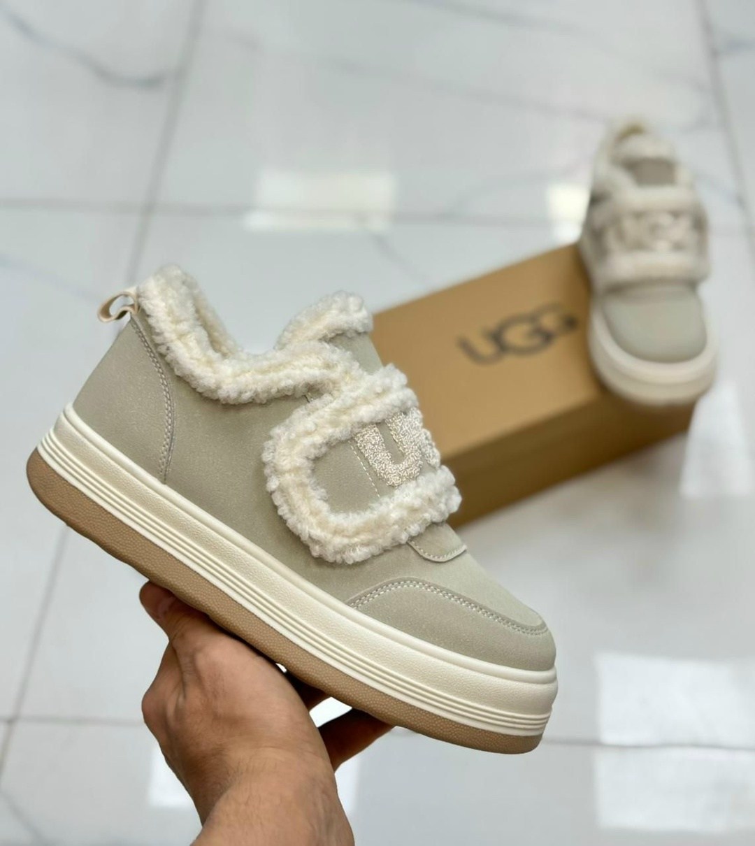 ,кроссовки зимние женские,женские кроссовки,кроссовки зимнее,кроссовки ugg