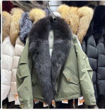 парка с натуральным мехом,парка с мехом,зеленая парка с мехом,женские пуховики,парка мех песец
