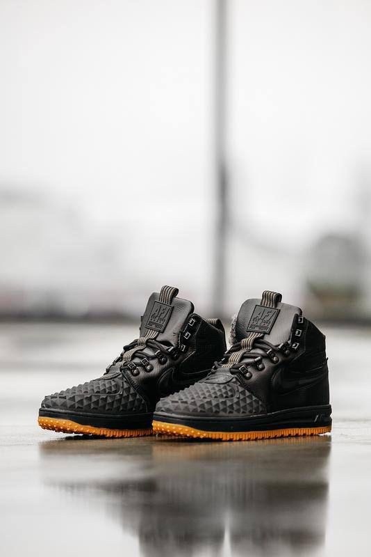 кроссовки nike lunar force 1 duckboot,nike lunar force 1 duckboot,кроссовки зимние nike lunar force 1 duckboot,nike lunar force 1 duckboot black gum,nike air force 1 lunar duckboot