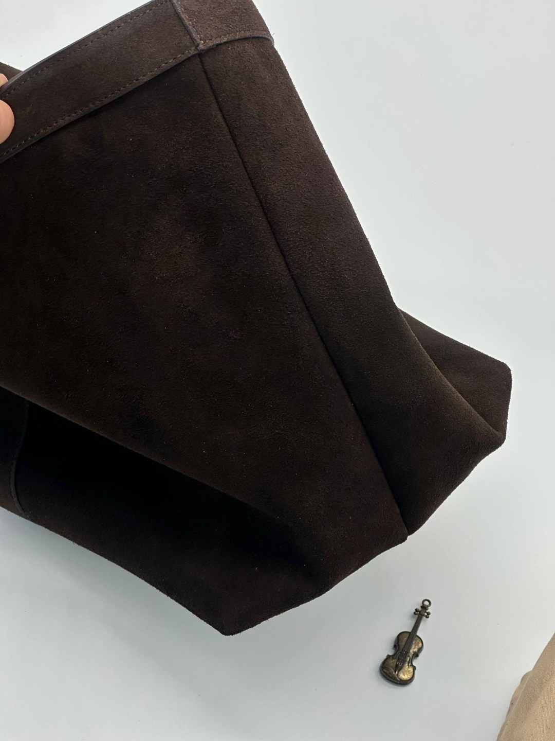 замшевая сумка,сумка тоут замшевая,замшевая сумка женская,сумка замшевая коричневая,сумка из натуральной замши