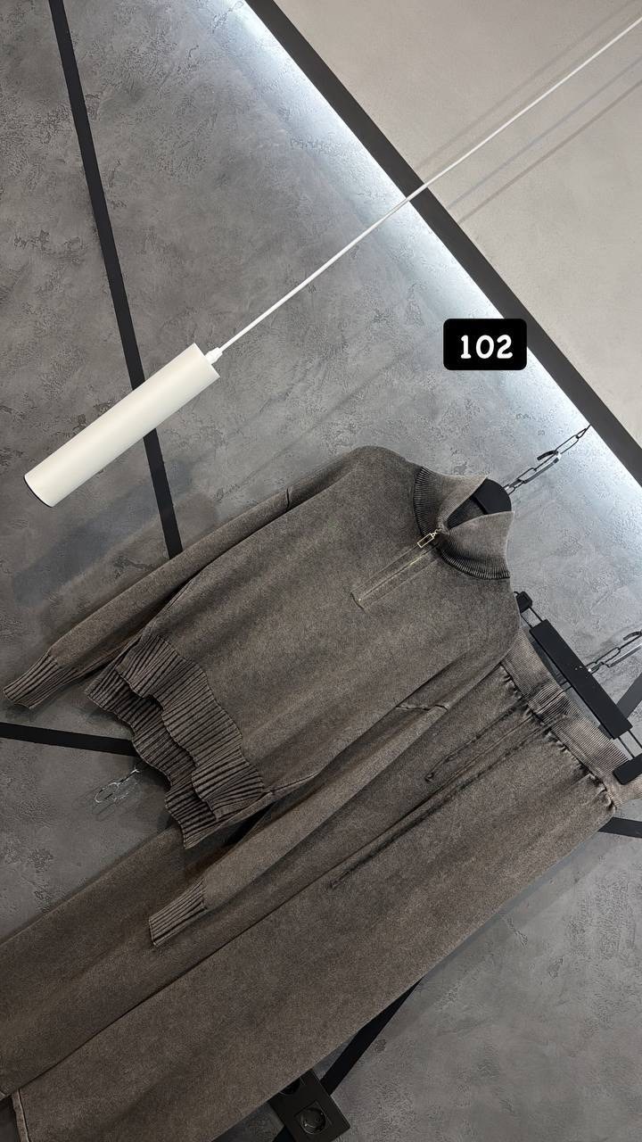 костюм трикотажный,кашемировый костюм лоро пиано,костюм brunello cucinelli,кашемировый костюм loro piana,костюм женский