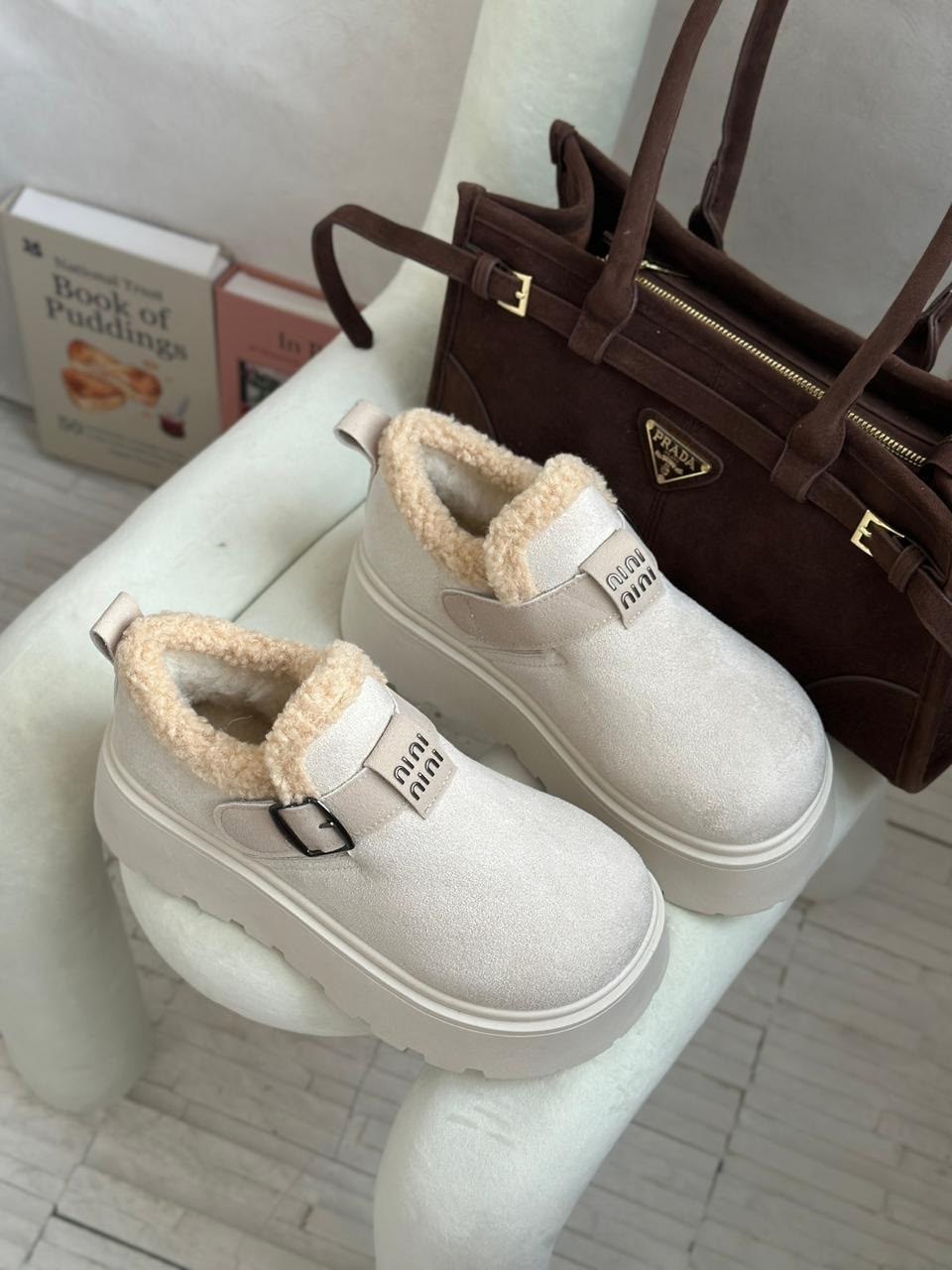 ,зимняя  женская,меховые замшевые туфли на плоской подошве на платформе,меховая ,женская