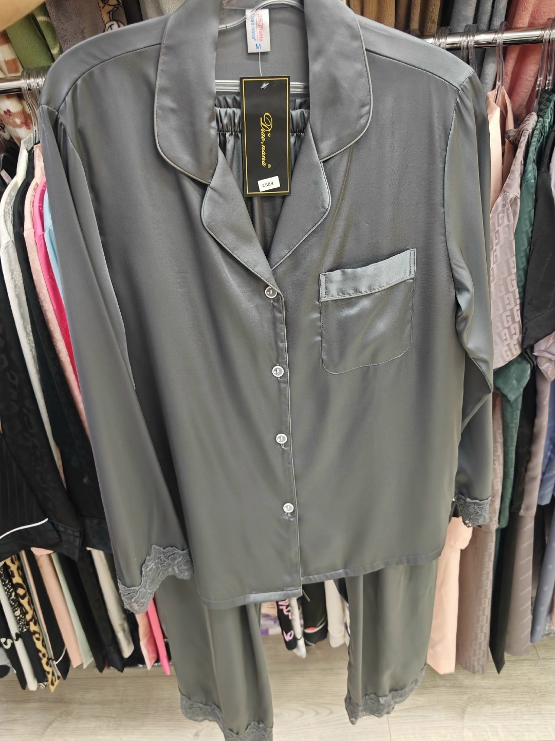 пижама шелковая,женская шелковая пижама,пижамы женские из шелка армани,пижамы для женщин,пижамы женски