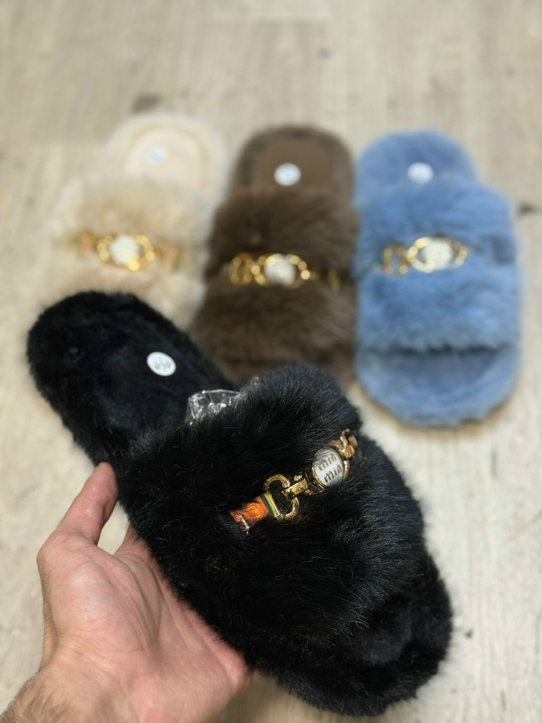 женские тапочки,,меховые тапочки,домашние тапочки,тапки женские