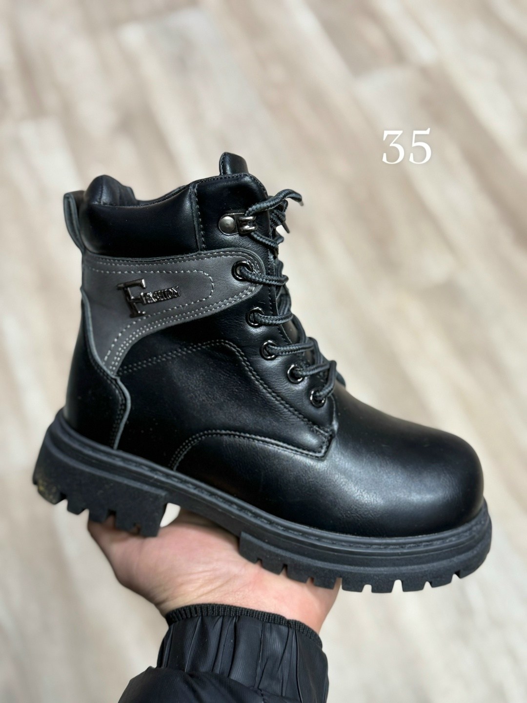 детские ботинки,,зимние ботинки для мальчика,ботинки мальчикам,ботинки зимние детские