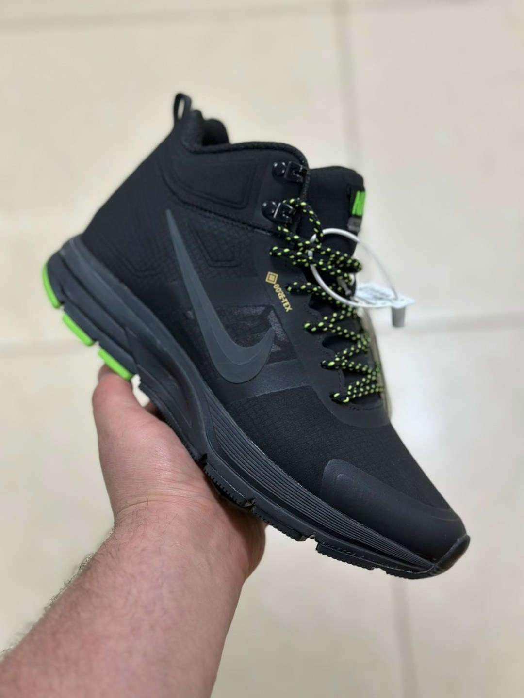 зимние кроссовки nike,зимние кроссовки nike gore tex мужские,зимние кроссовки nike gore tex,nike gore tex кроссовки,