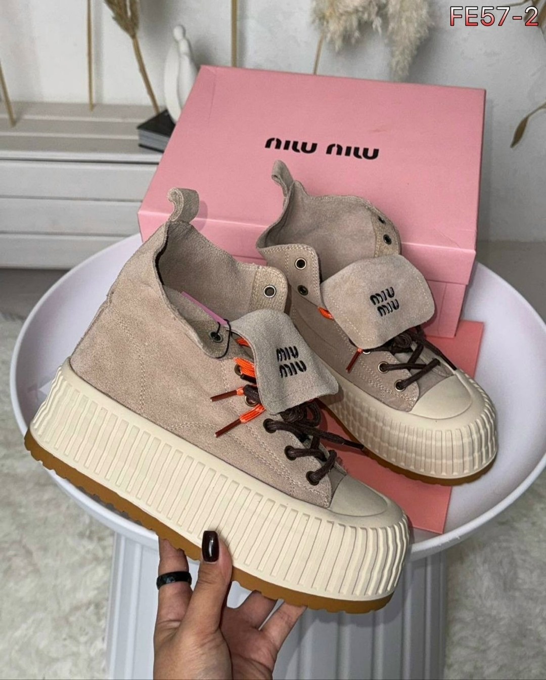 высокие тёплые женские кеды miu miu,,женская , модная,кеды miu miu