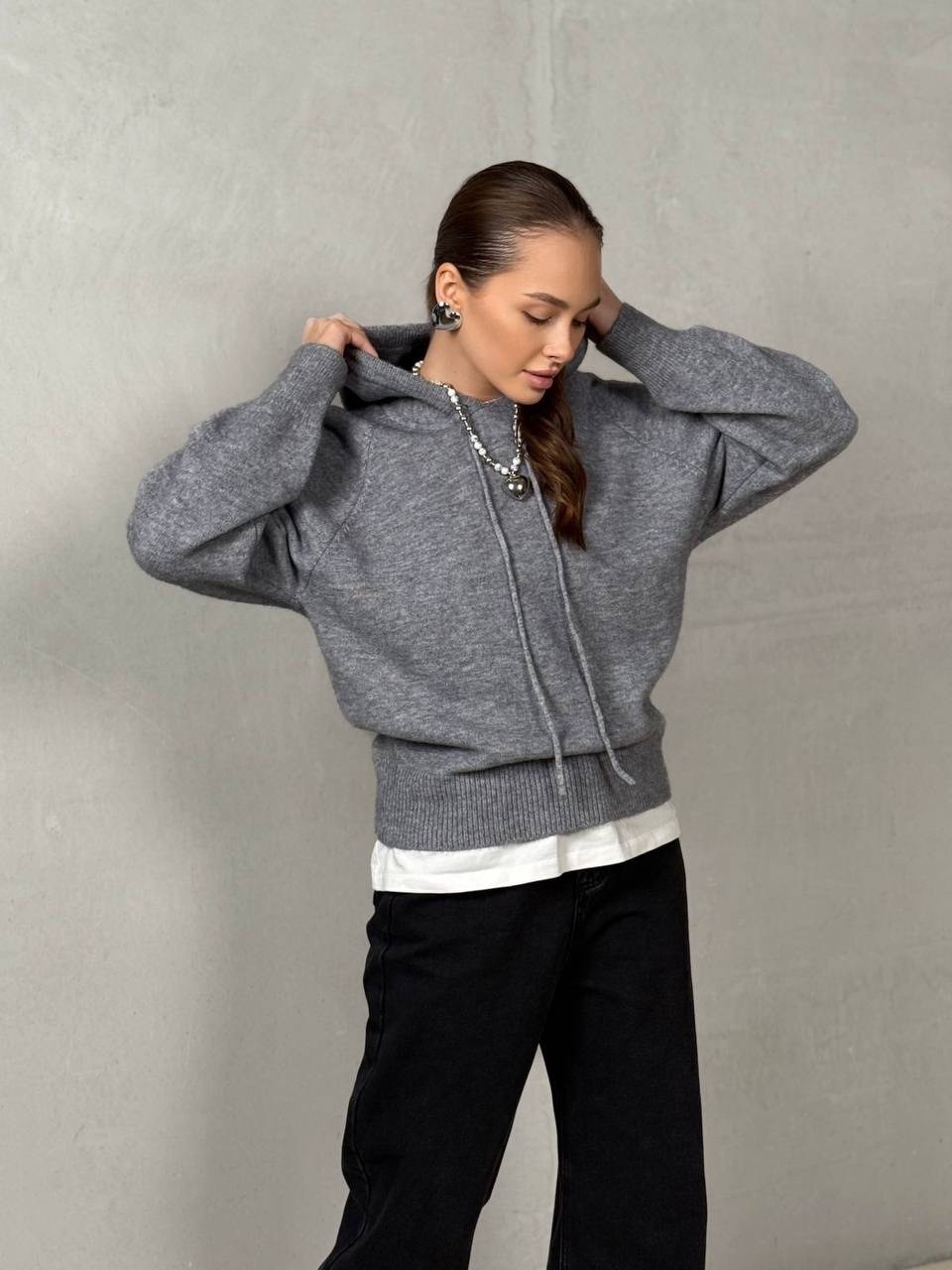 джинсы широкие,серые джинсы широкие,женский свитшот,женские джинсы широкие,джемпер