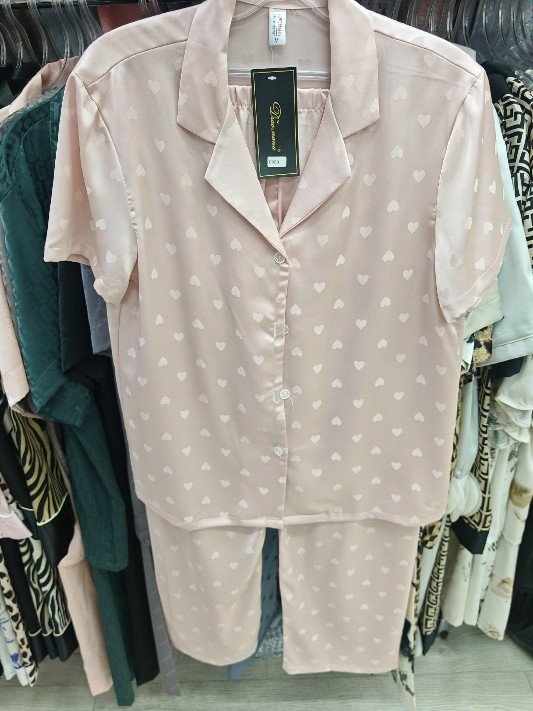 пижамы женски,пижама женская,женская шелковая пижама,шелковая пижама,пижама для женщин с