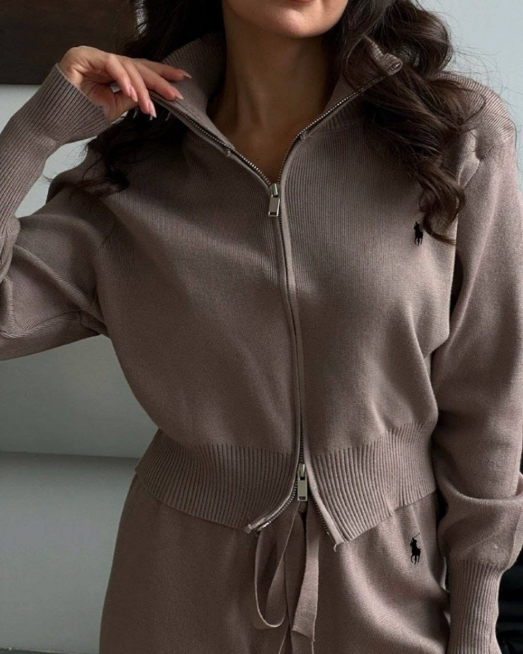 стильные костюмы,костюм двойка кашемир,женский костюм,костюм повседневный,костюмы трикотажные