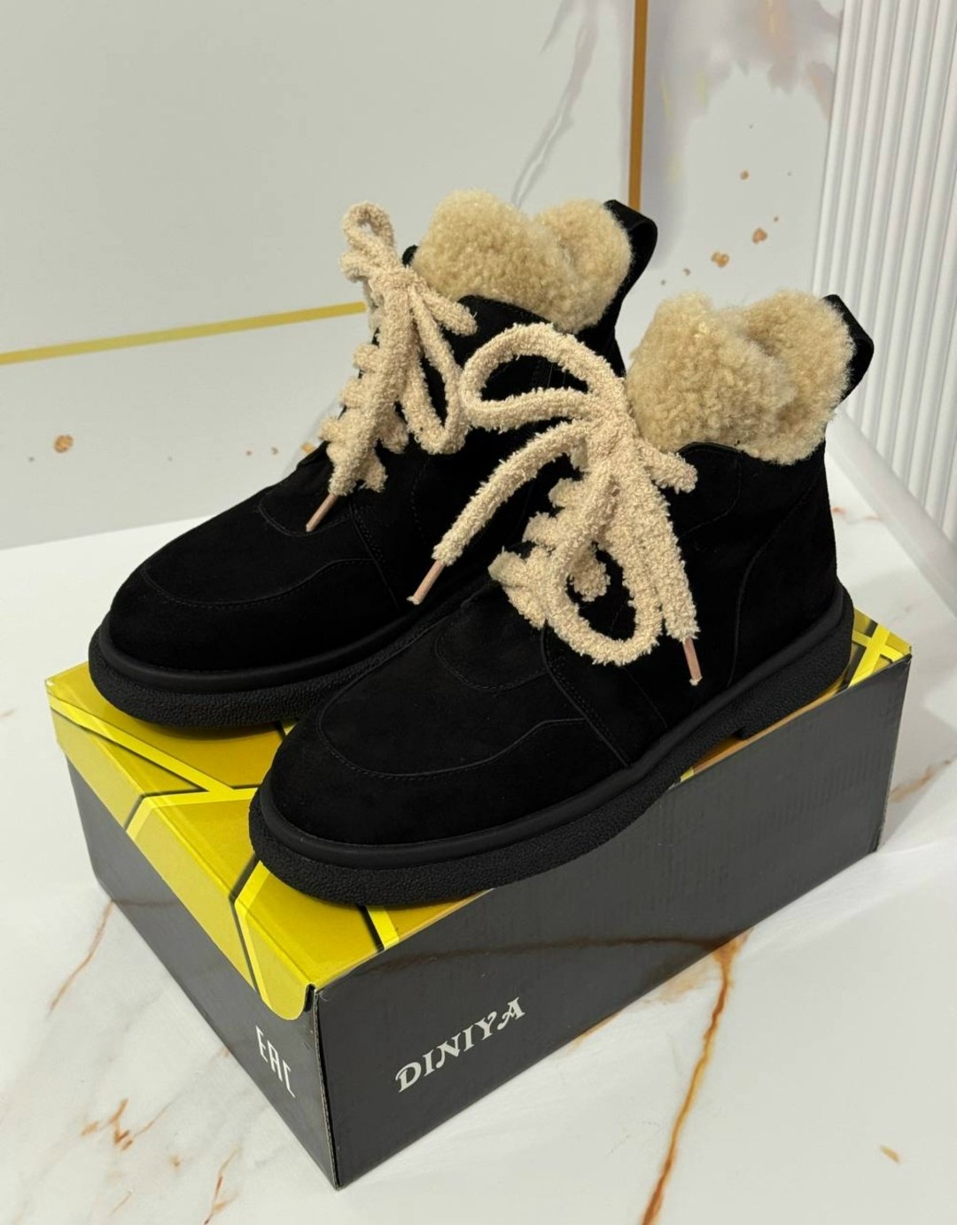 ,ботинки зимние замшевые,ботинки зимние женские,зимняя женская ,зимние короткие ботинки замшевые кабlook