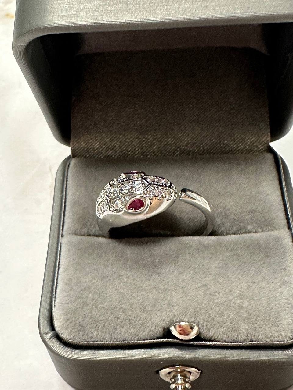 кольцо рубин,кольцо винтажное,ювелирные украшения,колец,серебро кольца