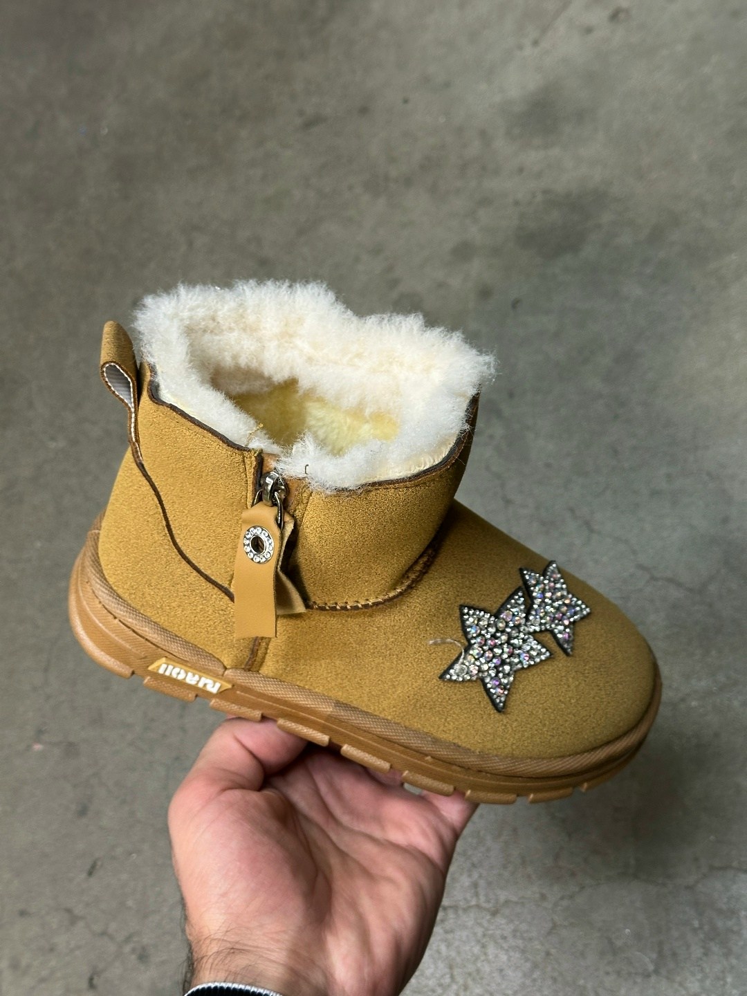 ,угги,угги женские,зимняя ,женская зимняя